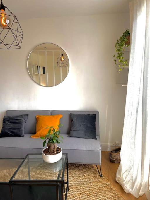 Superbe Studio Avec Parking Gratuit Sur Place Paray-Vieille-Poste Eksteriør billede