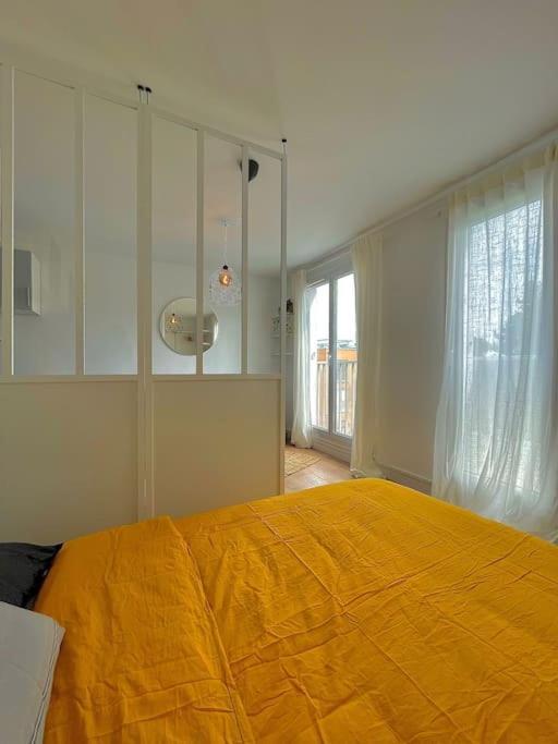 Superbe Studio Avec Parking Gratuit Sur Place Paray-Vieille-Poste Eksteriør billede